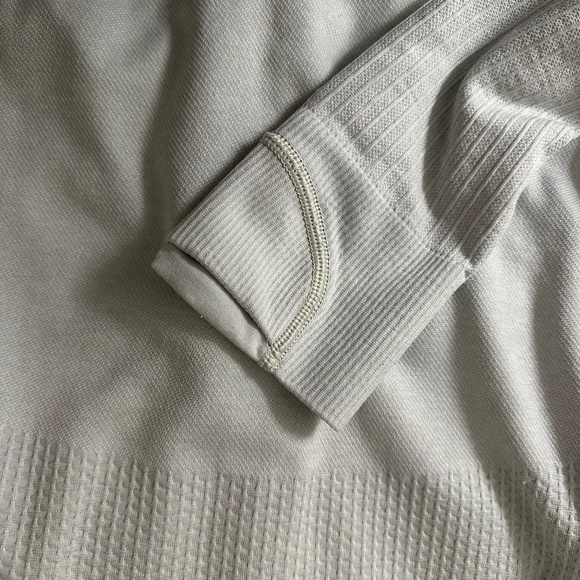 Lululemon Engineered Warmth Half-Zip in Vapor / White - Picture 8 of 8